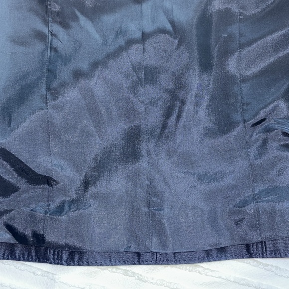 Albert Nipon Navy Wool Silk Blend  short Jacket/Blazer Sz 10 two button classic - Picture 7 of 10